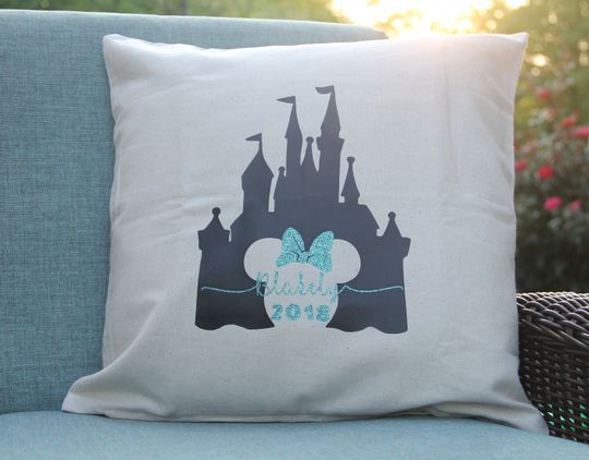 Discover Personalized Disney Mickey / Minnie Character Autograph Pillow Cover