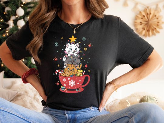 Discover Disney The Aristocats Christmas Shirt, Marie Cat Xmas Shirt, Very Merry Xmas Party 2024 Sweatshirt, Disneyland Cats Christmas Lights T-Shirt