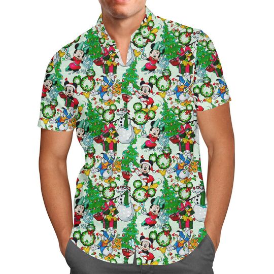 Discover Mickey & Friends Christmas Decorations - Theme Park Inspired Men's Button Down Short-Sleeved Shirt