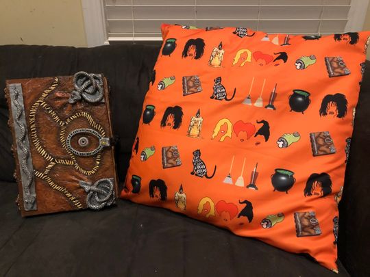 Hocus Pocus Pillow Cover