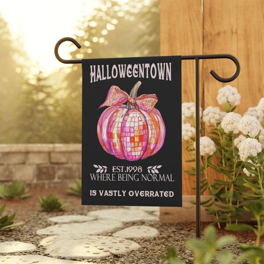 Halloween Garden Flag Pink Pumpkin  Halloweentown