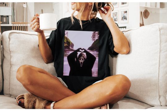Ghostface Scream Halloween Heart Hands Comfort Colors Shirt, Ghostface Scream Halloween shirt, Michael Myers Shirt, Horror Movie Shirt Gift