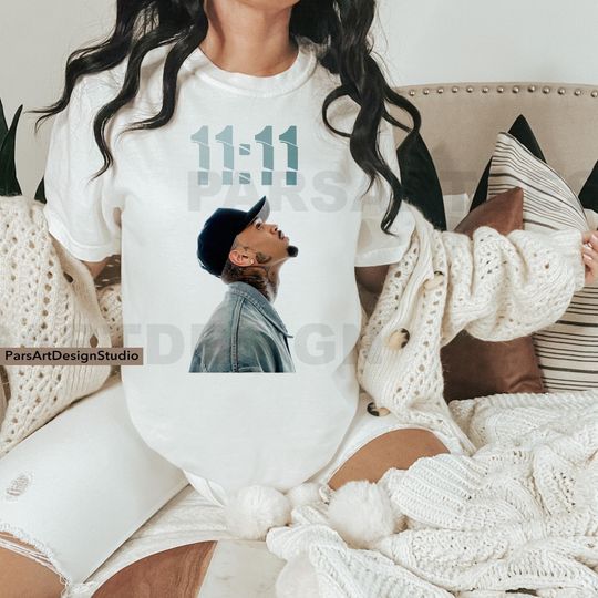 Chris Brown 11:11 world tour t-shirt Chris Brown the world Tour shirt Chris Brown t-shirt Chris Brown fan merch Chris Brown concert