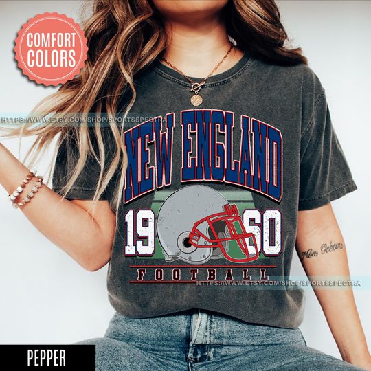 Discover New England Football Vintage Style Comfort Colors T-Shirt,The Pats T-Shirt,Vintage New England Fan Gift Crewneck,Patriots T-Shirt