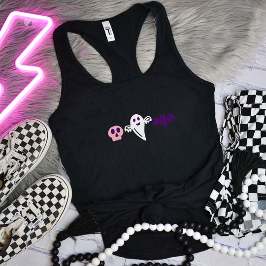 Discover Ghost skulls and bat tank top, spooky tank top, cute tank top, halloween tank top