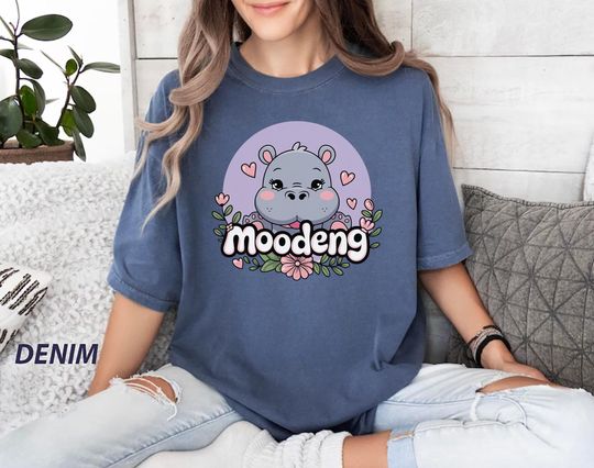 Discover Comfort Colors Moo Deng Bouncy Pig in Thailand Baby Hippo Khao Kheow Open Zoo T-Shirt