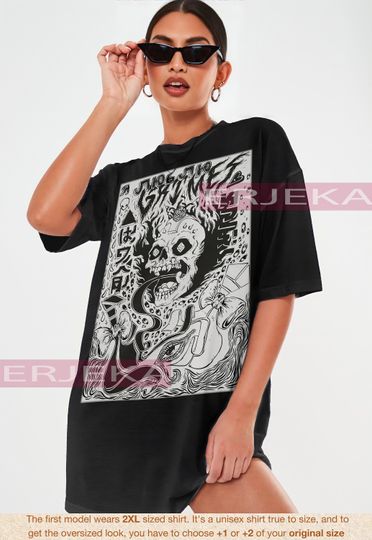 Discover Grimes Visionns Retro Vintage Unisex T-Shirt | Canadian Musician Grimms Tees Shirt For Men, Musicial Gift For Women