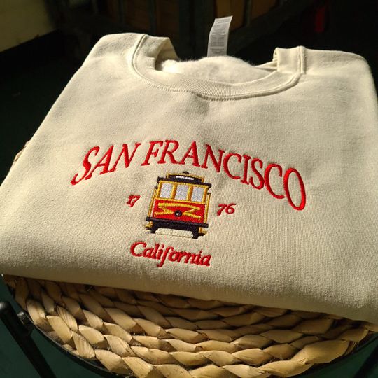 Discover San Francisco Embroidered Sweatshirt, Vintage California Crewneck, Vintage Sweatshirt, Embroidered Vintage Sweatshirt, Gift for her