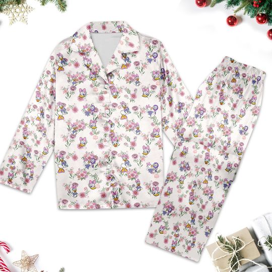 Daisy Duck Pajamas, Animated Daisy Duck Long Sleeve Shirt, Cartoon Pajamas Women Set, Magic Kingdom T-Shirt, Family Trip Gift