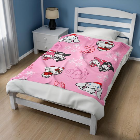 Hello Kitty & Friends Christmas Fleece Blanket | Kids Gift