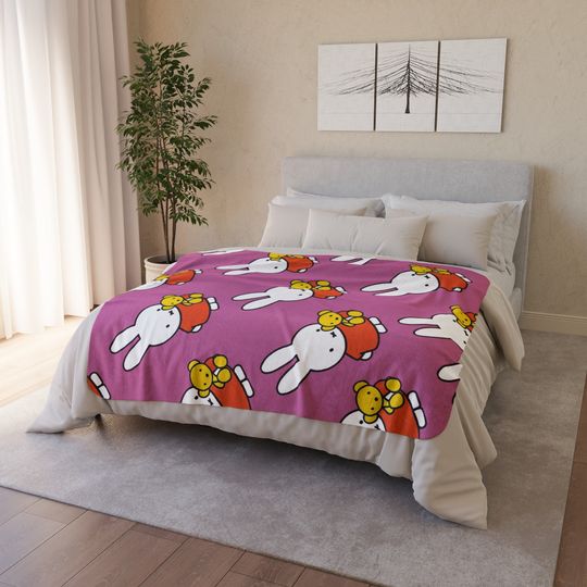 PINK MIFFY X Sherpa Blanket