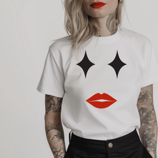Harley Quinn Portrait Minimalist T-Shirt // folie a deux joker shirt feminist tee female empowerment