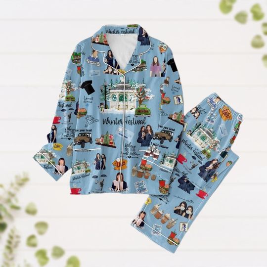 Gilmore Girls Pajamas Set, Luke's Diner Holiday Pajamas, Vintage Stars Hollow Pjs Christmas, Winter Festival Outfit, TV Show Gift Pjs