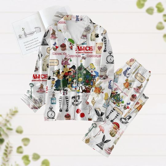 Alice In Wonderland Christmas Pajamas, Disney Alice Holiday Pajamas Set, Cheshire Cat Xmas Pjs, Disneyland Vacation, Pajama Set Women