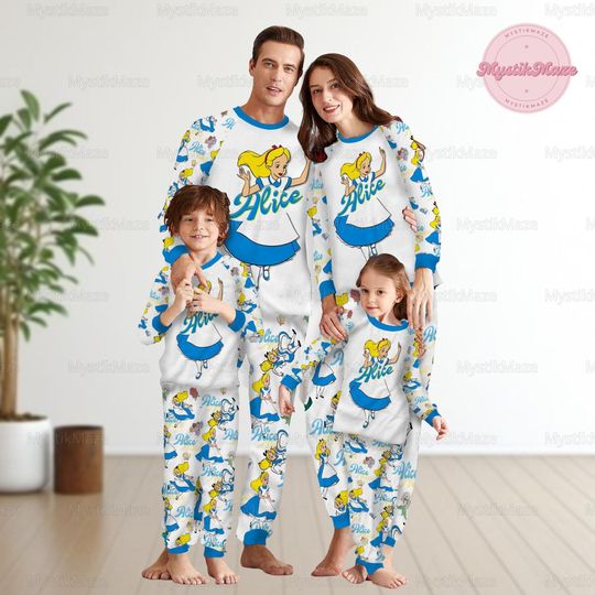 Alice In Wonderland Pajamas Family, Alice Pajamas Set, Disneyland Holiday Pajamas, Magic Kingdom Shirt, Disney Fan Birthday Gift