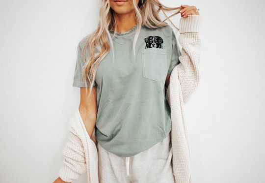 Comfort Color Pocket Aussie dog mom Shirt, Aussie Mom Shirt, Dog Mom Shirt, Dog Lover, Dog Mom Gift, Australian Shepherd, Fur Mom