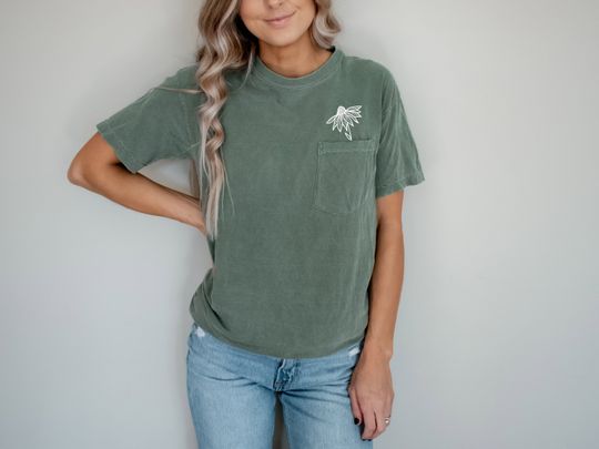 Wildflowers Pocket TShirt, Comfort Colors, Floral Shirt, Botanical Shirt, Nature Lover Shirt, Plant shirts, Graphic Tees, Spring Flower Tee