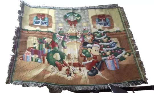 Disney Resort Mickey Pluto Christmas Tapestry Throw Blanket  approx 48 x 58 inch