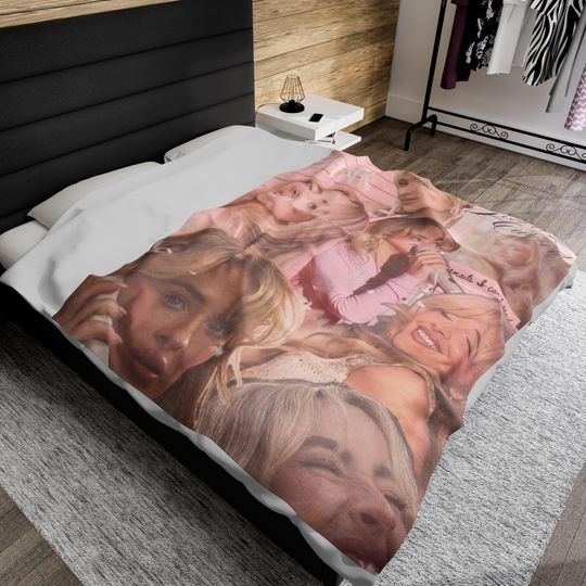 Retro Sabrina Carpenter Fleece Blanket | Short & Sweet Tour | Sabrina Tour Shirt | Concert Tour | Sabrina Merch | Sabrina Fan Gift