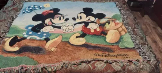 Vintage Disney World Mickey & Minnie Mouse Blanket Tapestry Woven Throw Fringe
