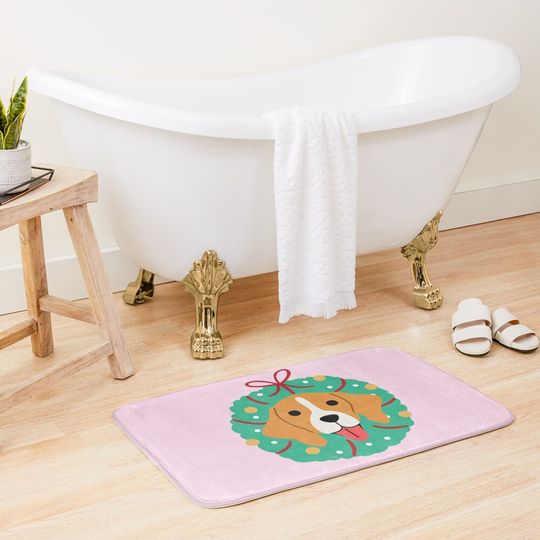 Beagle Dog Christmas Wreath Bath Mat