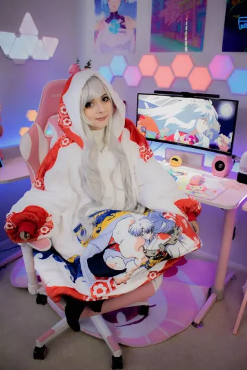 Narutoo Itachi Akatsuki Oversized Blanket Hoodie