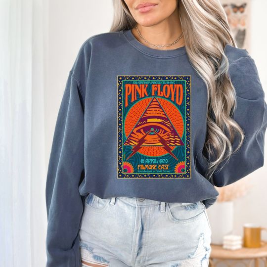 Vintage Pink Floyd shirt, retro rock band sweatshirt, nostalgic music festival clothing, aesthetic album cover gift, rock and roll band