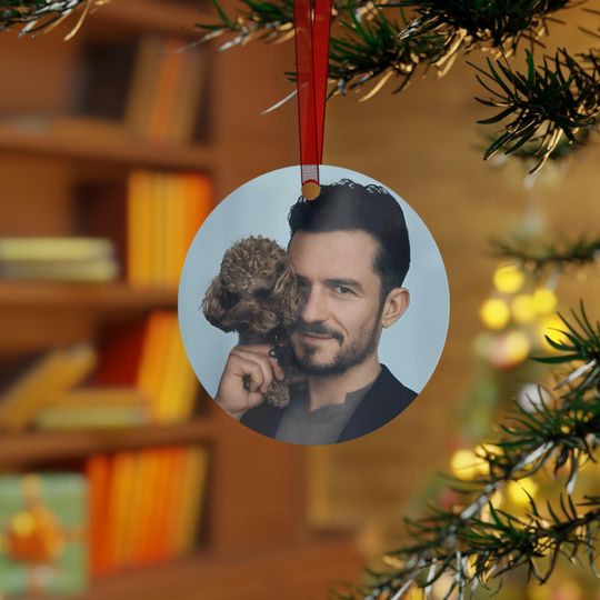 Orlando Bloom Christmas Tree Ornament | Orlando Bloom Print | Gift For Mom, Daughter | Christmas Decoration | Stocking Stuffer Gift Exchange