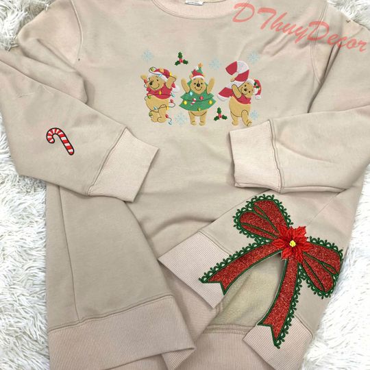 Christmas Bear Friends Embroidered Hoodie/Sweater, Side Bow Applique Sweatshirt Sweatshirt, Gift For Her, Bow Christmas Embroidered Hoodie