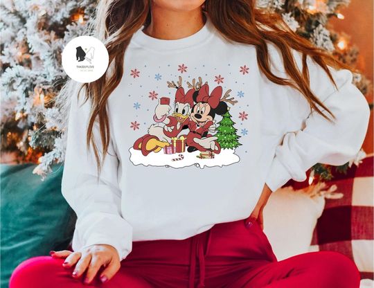 Minnie Daisy Christmas Shirt, Vintage Christmas Shirt, Retro Disney Christmas Shirt, Comfort Colors Christmas Shirt, Girls Trip Xmas Holiday