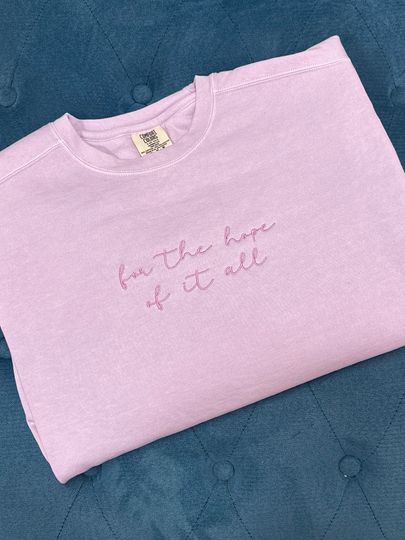 Embroidered Quote Sweatshirt, Personalized Crewneck Custom Embroidery, Choose Your Font, Comfortable & Cozy Pullover, Gift For Mom, Daughter