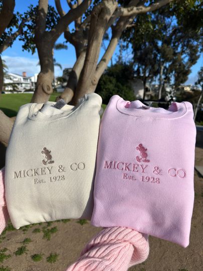 Embroidered Monochrome Couple's Mickey Mouse & Co Sweatshirt
