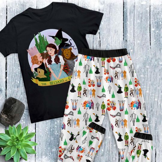 Wizard of Oz Christmas Pajamas - Family Pajama Set for the Holidays
