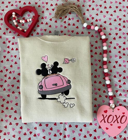 Minnie Mickey Love Sweatshirt, Disney valentines couple sweatshirt, sweethearts nite matching couple sweater, Disney Embroidered Sweatshirt