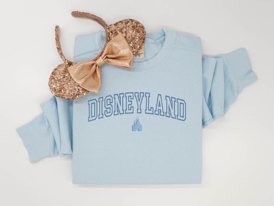 Disneyland Castle embroidered Crewneck, Sleeping Beauty crewneck, Disney Sweatshirt, Disney Crew, Disney Crewneck