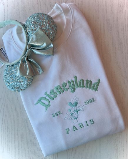 Disneyland Paris Embroidered Unisex top T-shirt Sweatshirt Hoodie