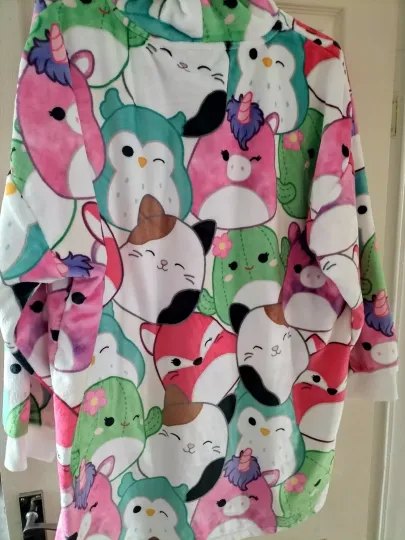 Primark  Disney Squishmallows SNUDDIE Hooded Oversized Blanket Hoodie  m/l
