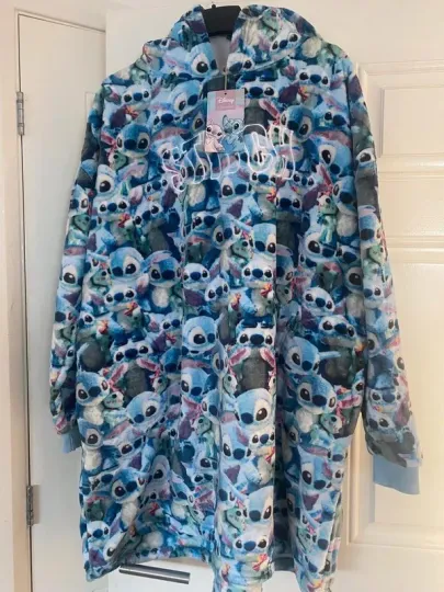 Disney STITCH SCRUMP SNUDDIE M-L Hooded Oversized Blanket Hoodie Oodie Snoodie
