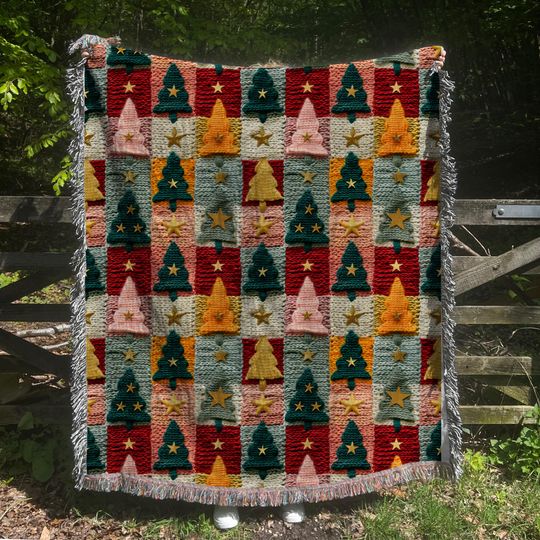 Vintage Christmas Tree Woven Blanket: Farmhouse Decor, Gift For Her, Gift For Mom, Christmas Holiday Throw Blanket, Queen Quilt Oversized