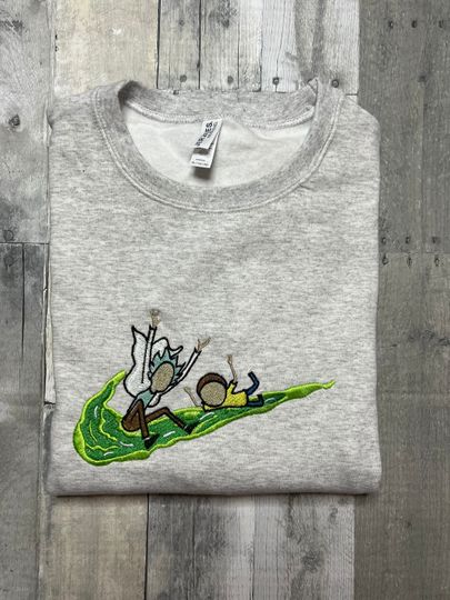 Rick & Rickandmorty Embroidered Sweatshirt