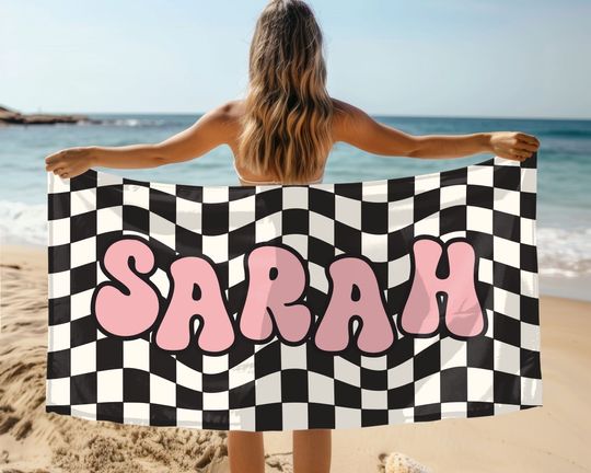 Personalized Retro Daisy Groovy Checkered Beach Towel, Bachelorette Party Towel, Custom Name Gift Towel for Baby, Cute Summer Vacation Towel