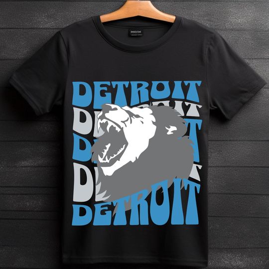 Detroit Lions, Detroit Lions Christmas T-shirt | Football Lover Gift | Game Day Shirt
