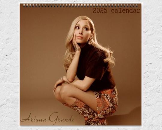 2025 Ariana Gran.de Wall Calendar - Stunning Photos & Monthly Planner - Perfect Gift for Ariana Gran.de Fans