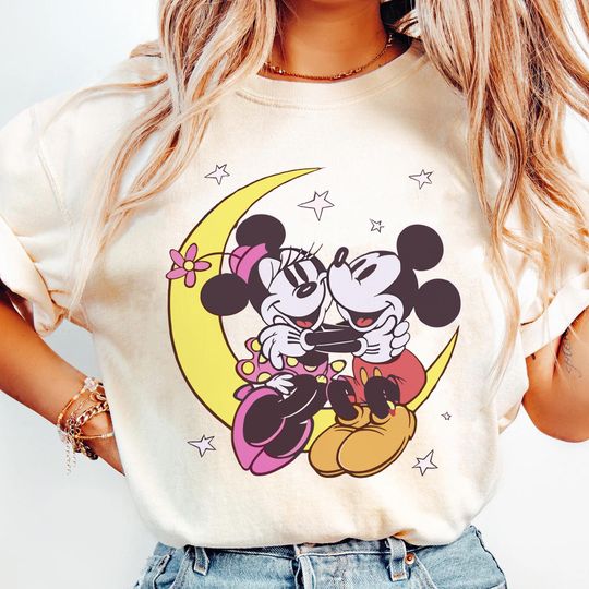Cute Disney Mickey Mouse & Minnie Mouse T-shirt, Disney Valentine T-Shirt