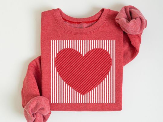 Retro Valentines Heart Sweatshirt, Cute Love Sweatshirt, Womens Valentines Hearts Sweatshirt, Teacher Valentine Sweatshirt, Mom Heart Shirt