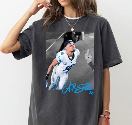 Amon-Ra St Brown Funny Meme With Green Bay Fan Shirt, Detroit Football Retro TShirt, Game Day Shirt, Football Retro Shirt