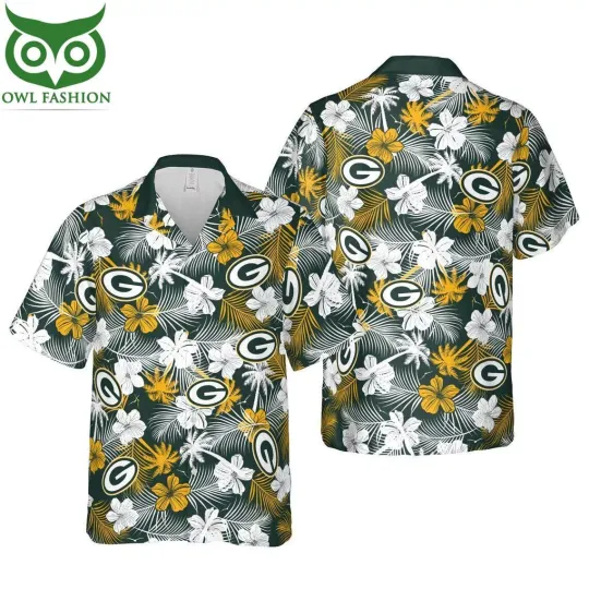 Green Bay Packers Display Football Spirit on Hawaiian Shirt