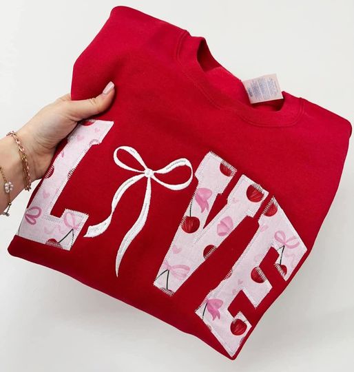 Love coquette bow Embroidered Crewneck, Valentines Day Gifts, Galentine  Crewneck Sweatshirt, Valentine love Sweater, coquette love