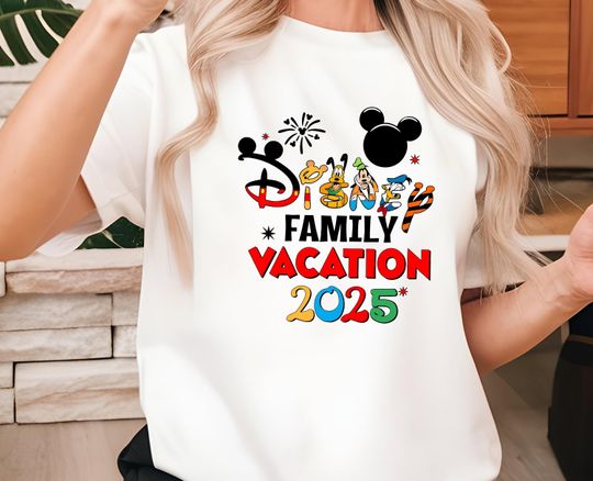 Discover Family Vacation 2025 T-Shirt, Disneyworld Family Trip T-Shirt, Disney 2025 T-Shirt