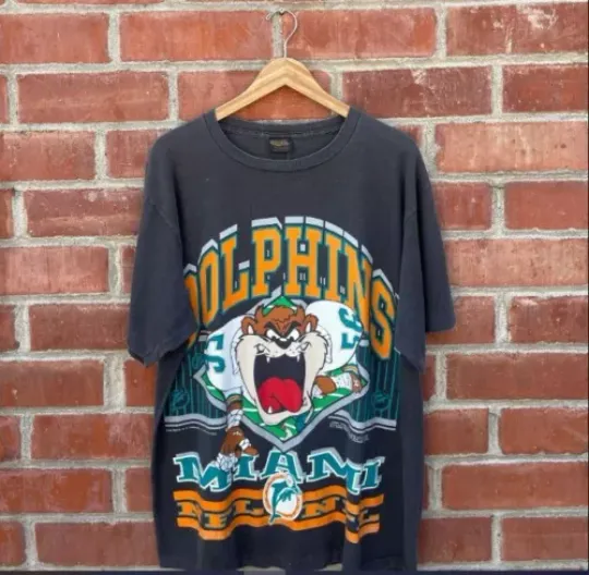 Miami Dolphins Looney Tunes  football Black Unisex T-shirt